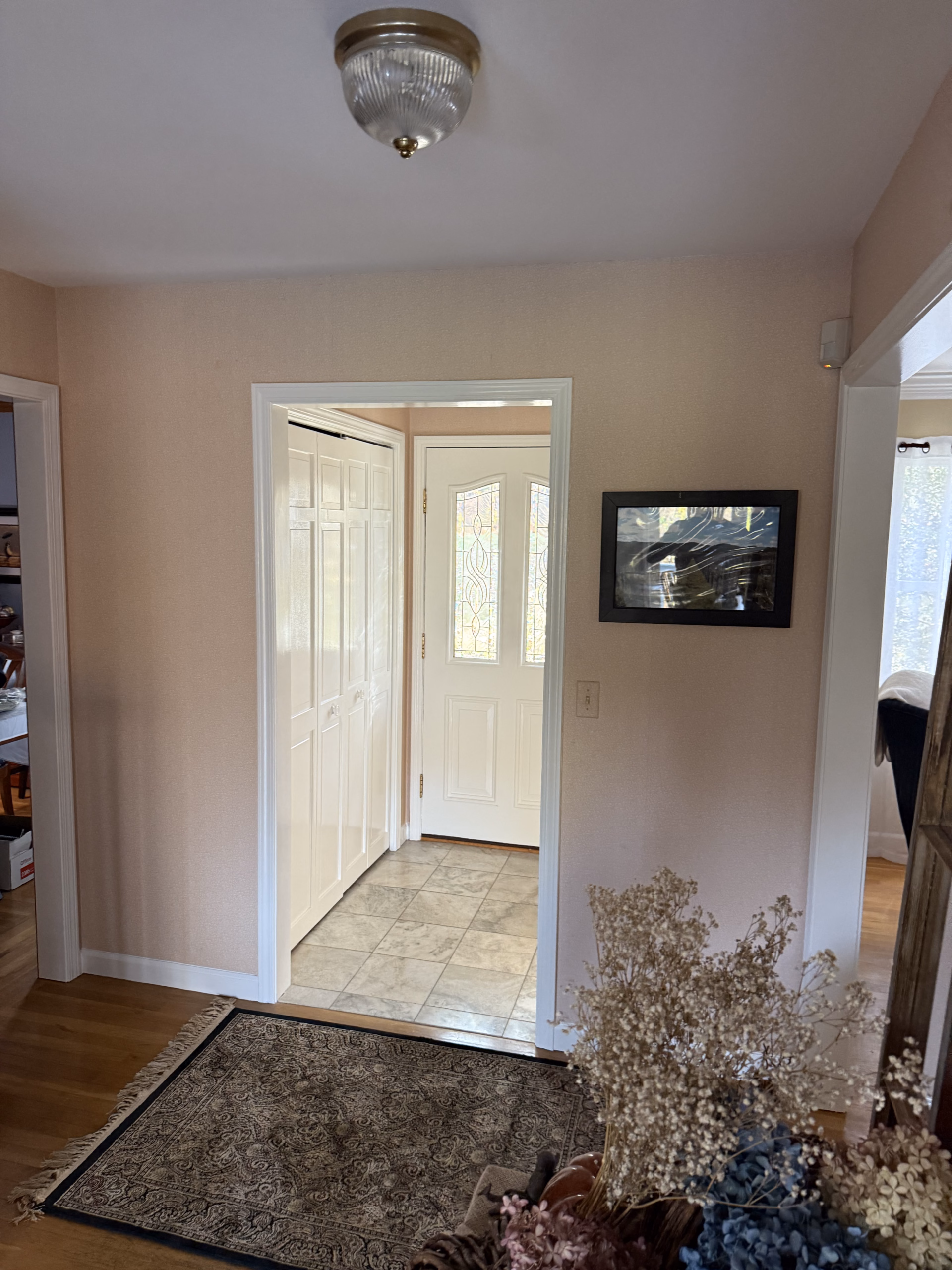 Finished white interior trim in Sandy Hook CT